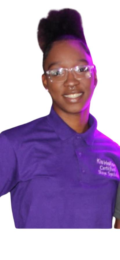 Kia Hellen is a trainer and in home health aid in Pearland Texas