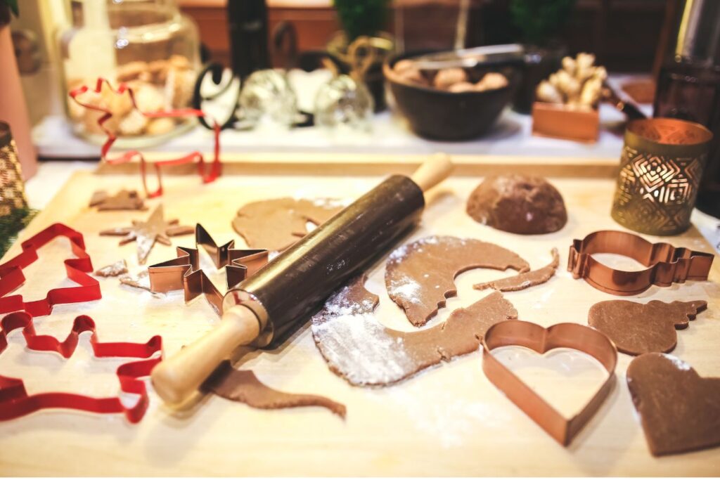 Social Christmas activities for elderly like decorating cookies with family and friends